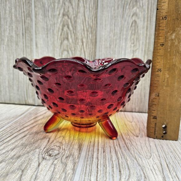 Vtg MCM Glass Amberina‎ Ruby Yellow Short 3 Footed Bowl Dish Hobnail Scalloped - Picture 8 of 9